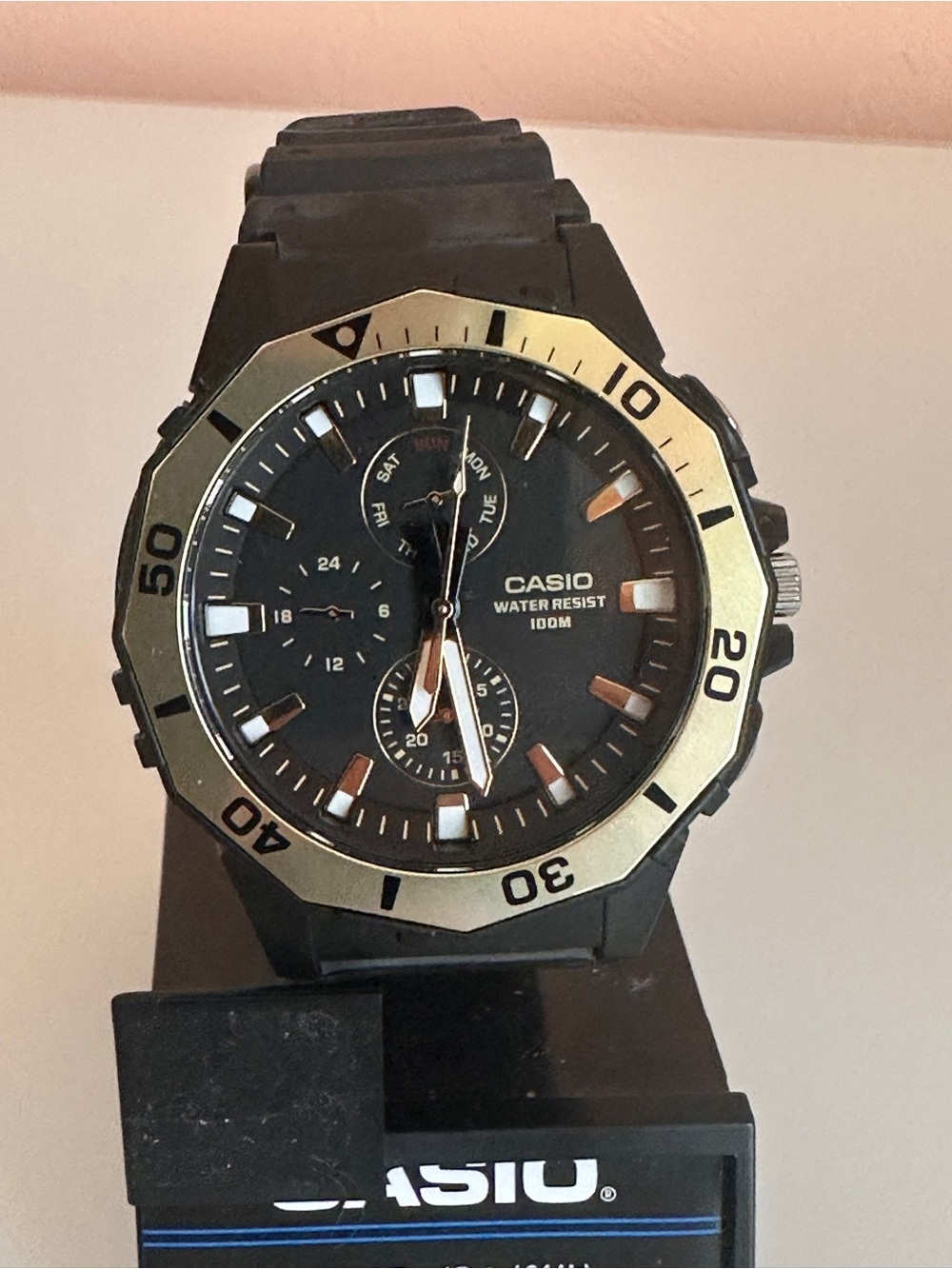 Casio Chronograph in Black and Gold Rotating Bezel MRW-400H NWT NIB IOB